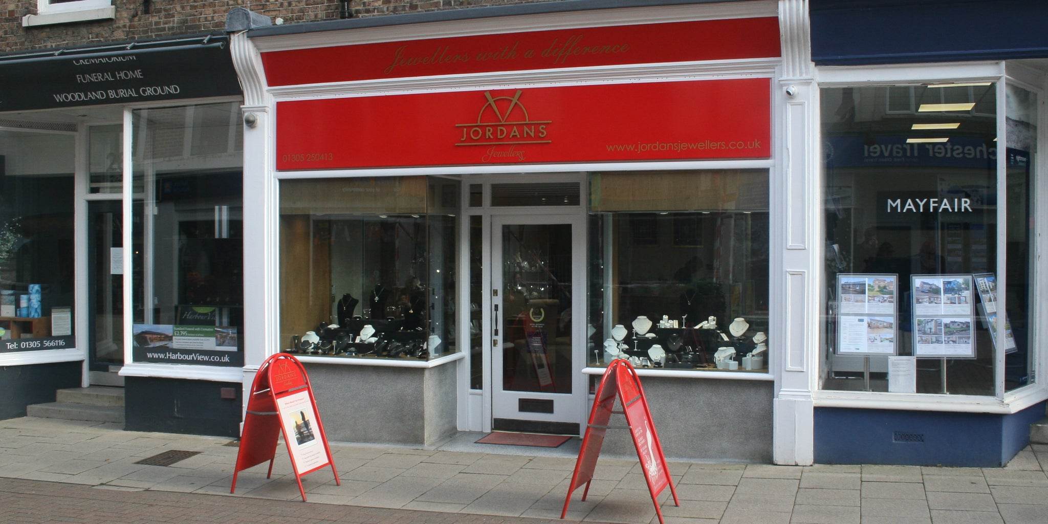 Jeweller Award Finalists 2024 - Jordans Jewellers