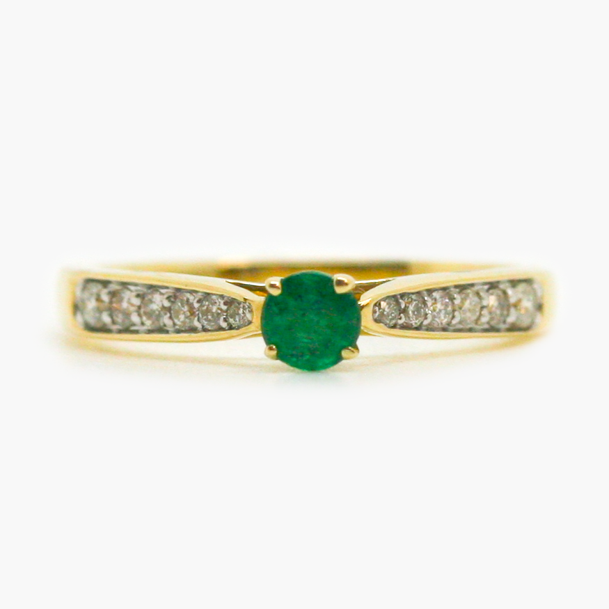 NEW 14 Carat Yellow Gold Emerald & Diamond Ring