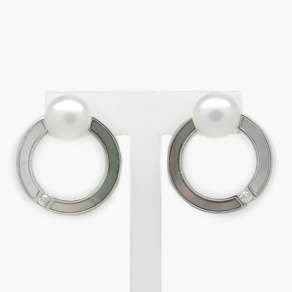 NEW Pearl Silver Loop Earrings