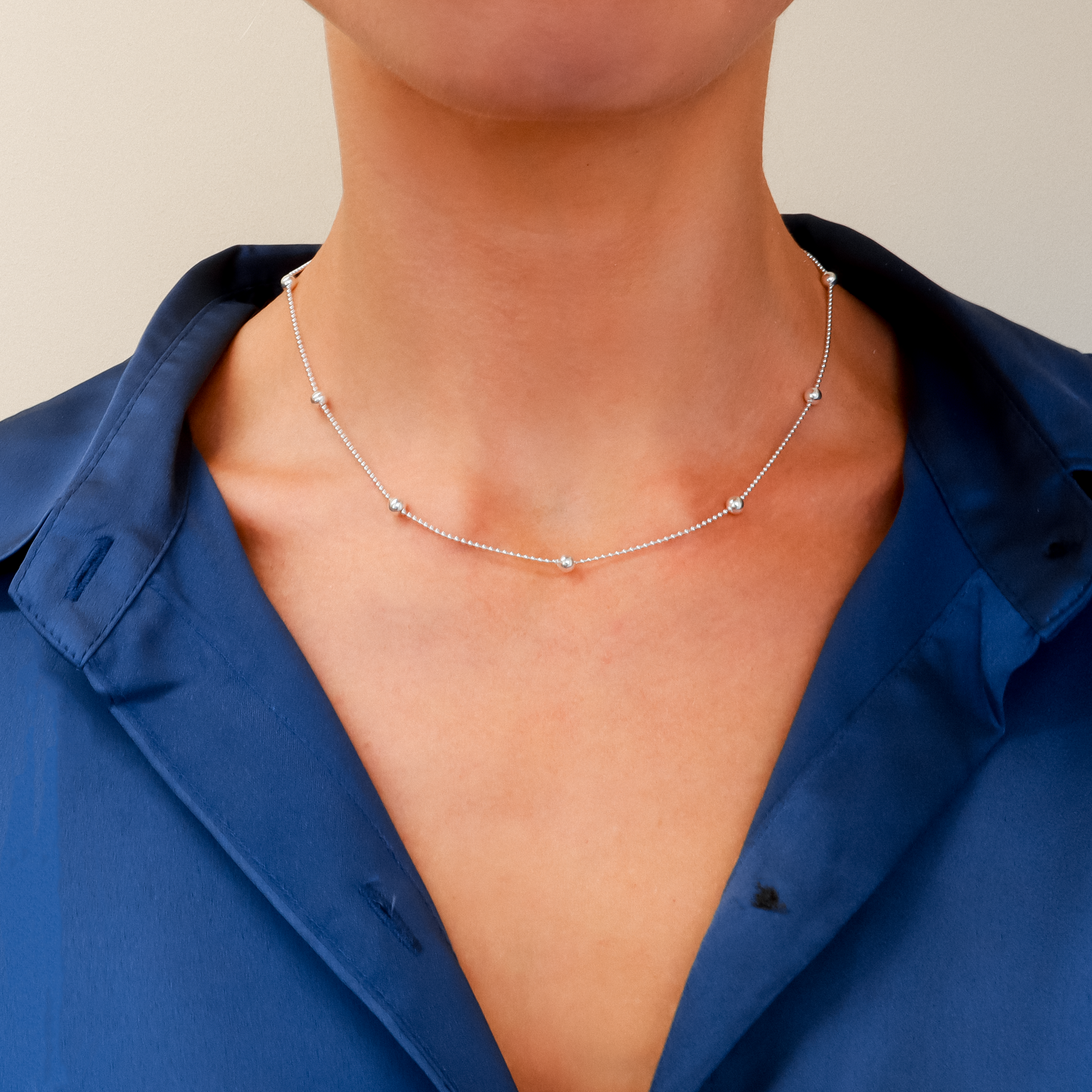 Solid silver ball pendant online