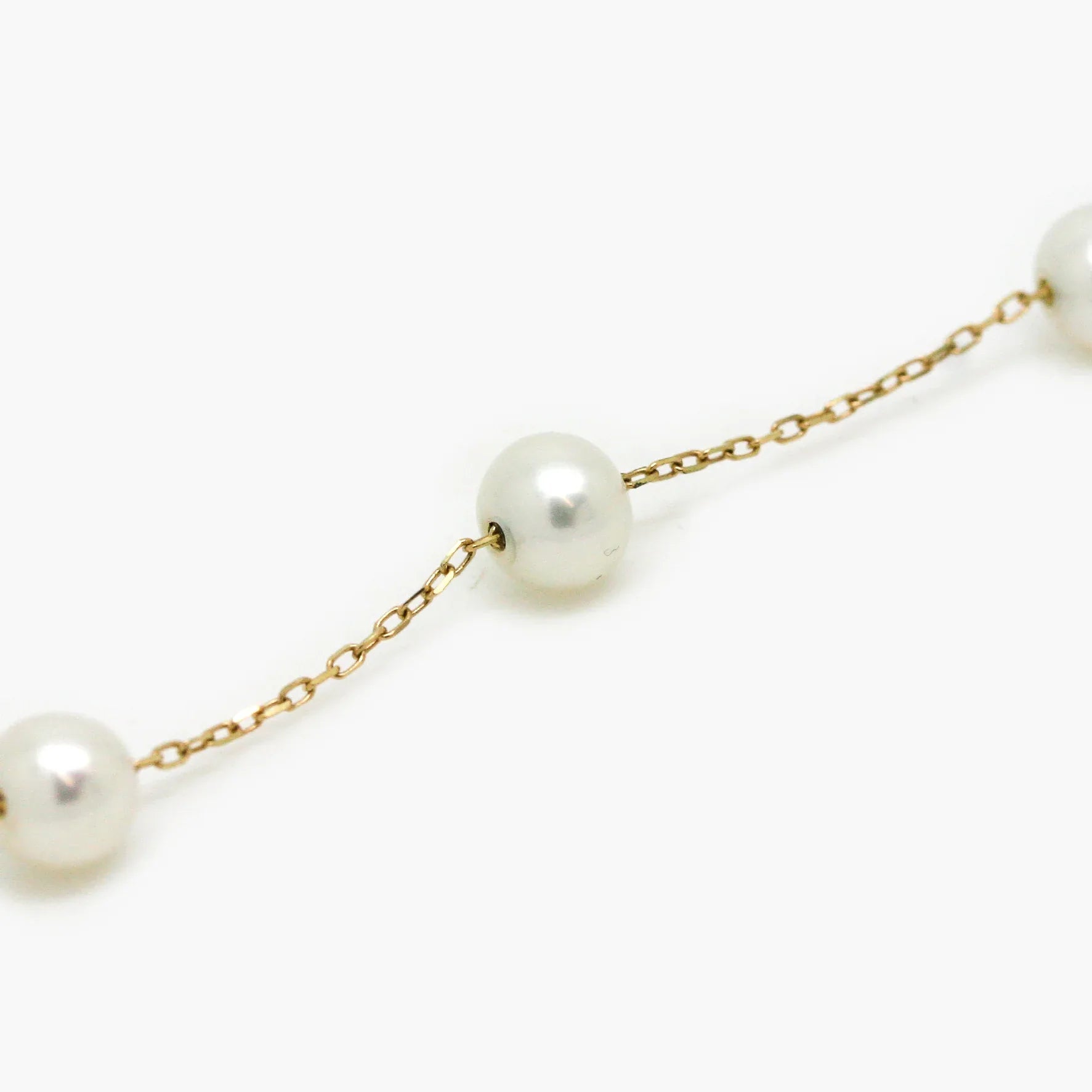 9ct Gold Pearl Station Bracelet - Jordans Jewellers