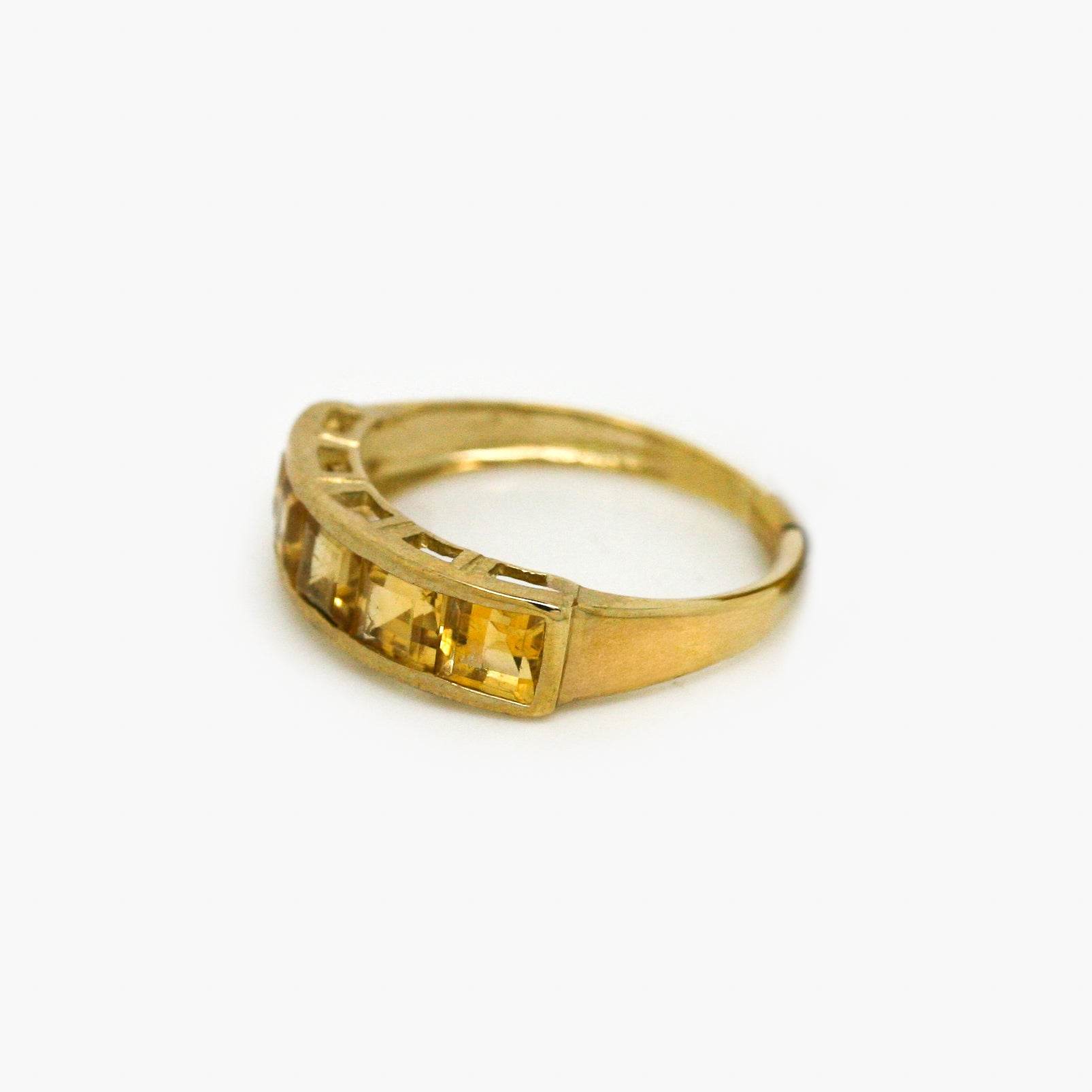 9ct Yellow Gold Citrine Ring - Jordans Jewellers