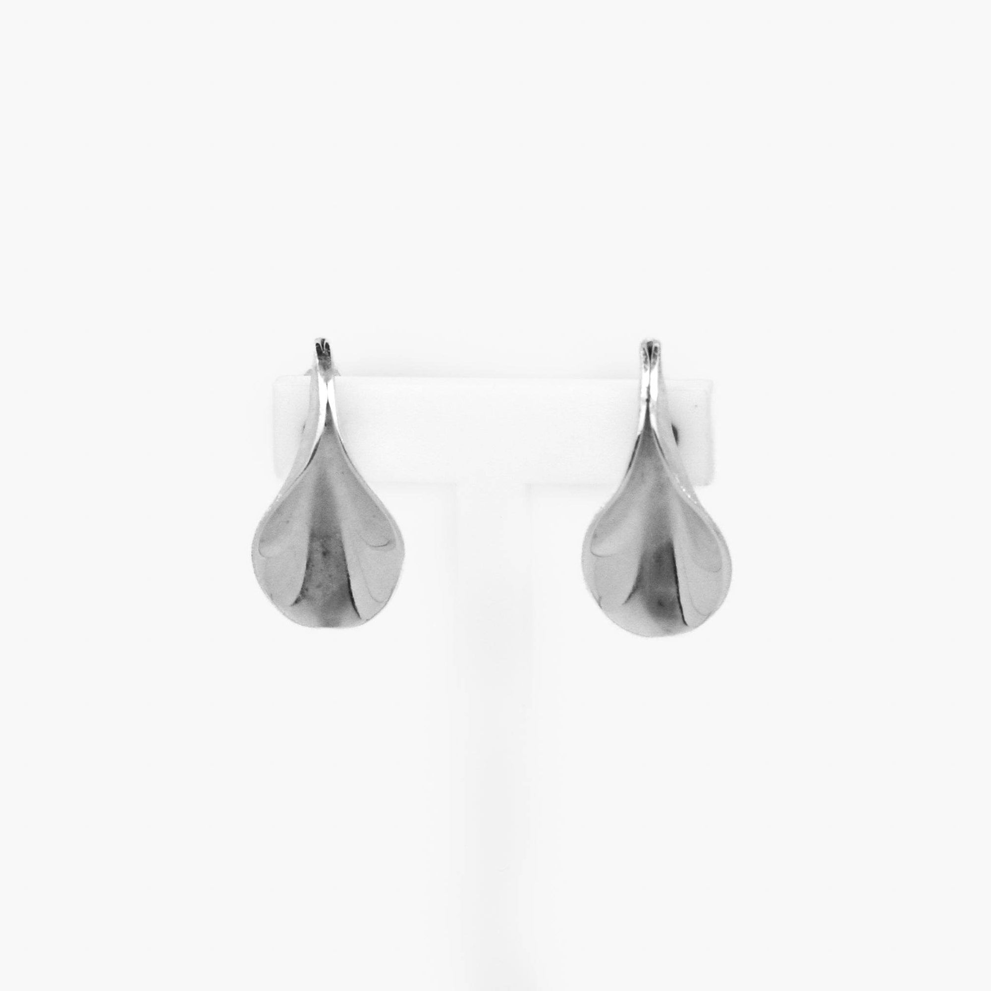 Silver Lily Stud Earrings - Jordans Jewellers