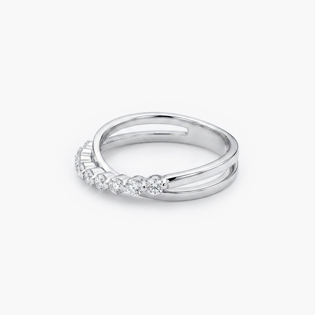 9ct White Gold 0.30ct Diamond Crossover Split Band Ring
