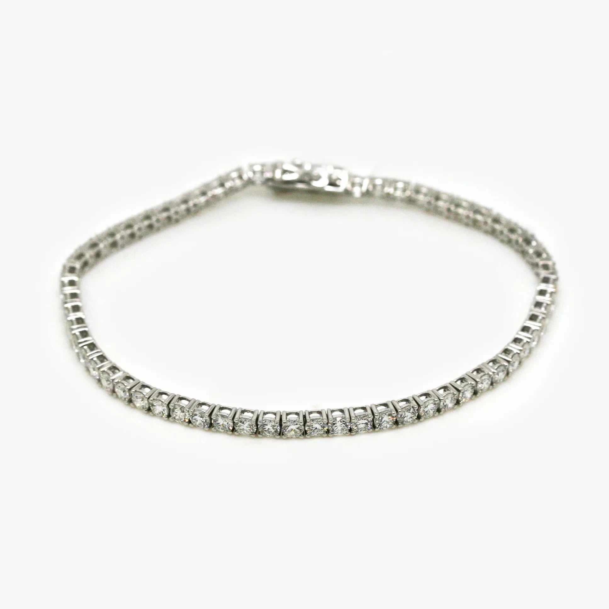 9ct White Gold Lab-Grown Diamond Tennis Bracelet - Jordans Jewellers