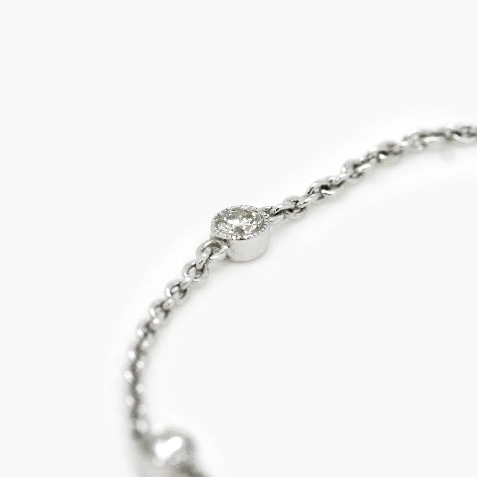 18ct White Gold Diamond Set Bracelet 0.58ct - Jordans Jewellers
