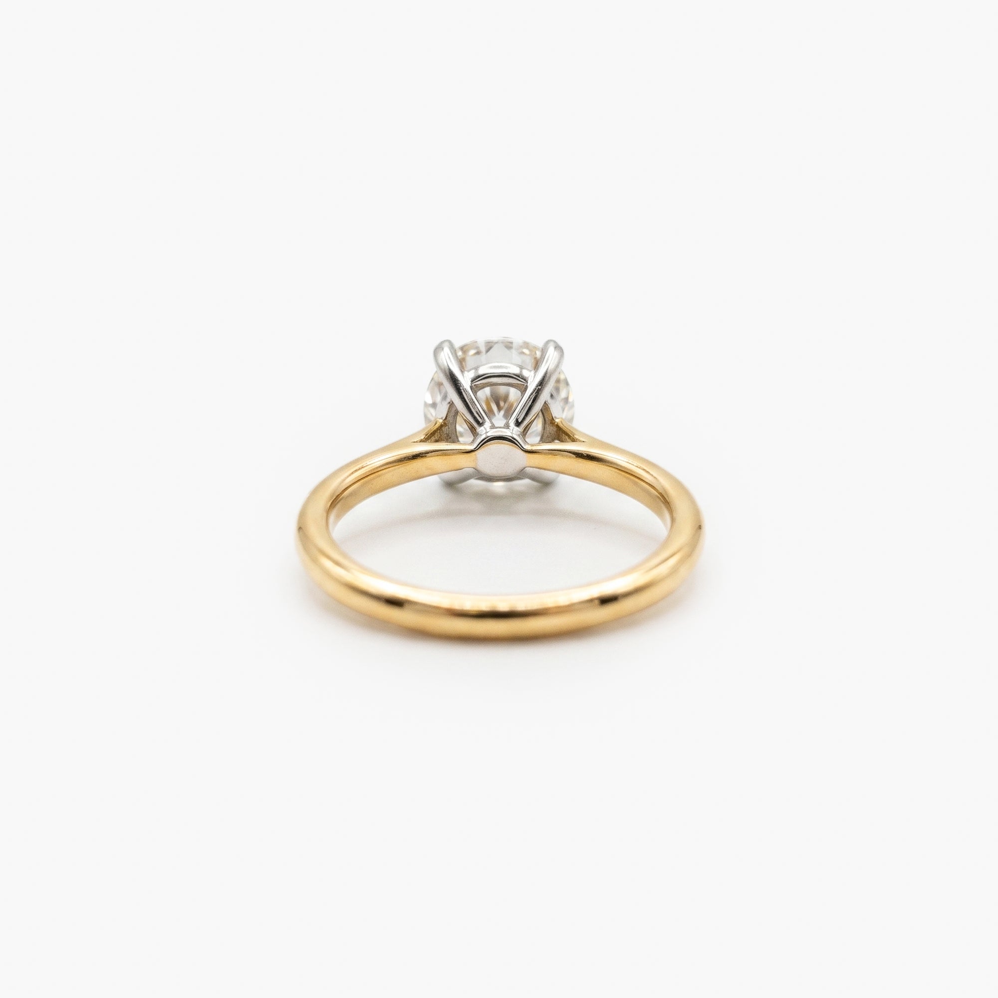 18ct Gold & Platinum 2.34ct Diamond Solitaire Ring