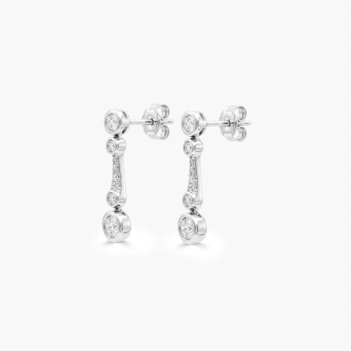 18ct White Gold Diamond Drop Earrings 0.72ct