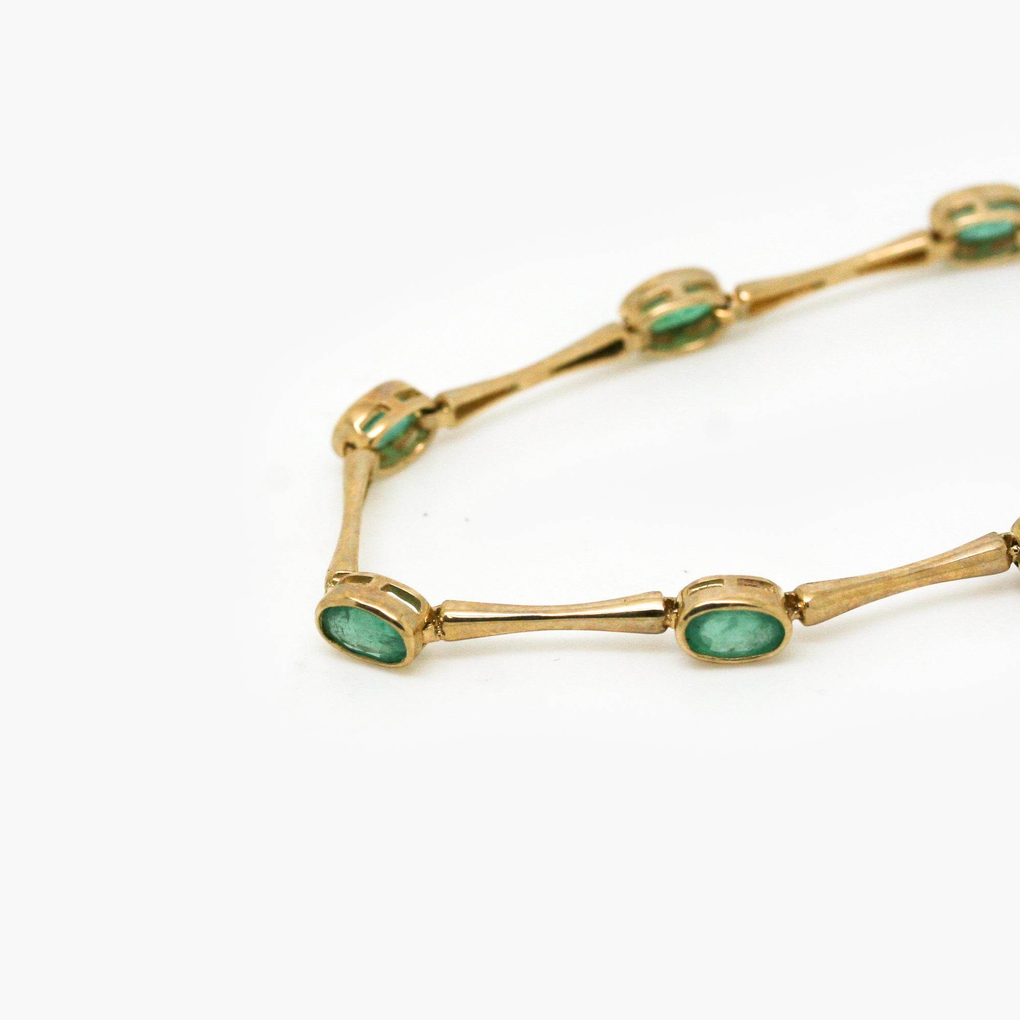 9ct Yellow Gold Emerald Link Bracelet - Jordans Jewellers
