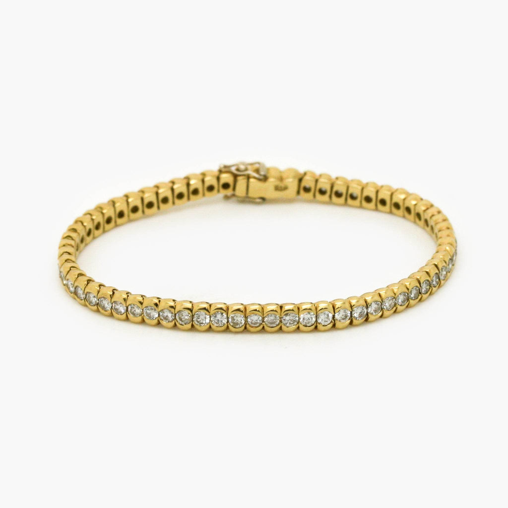 18ct Yellow Gold Diamond Tennis Bracelet - Jordans Jewellers