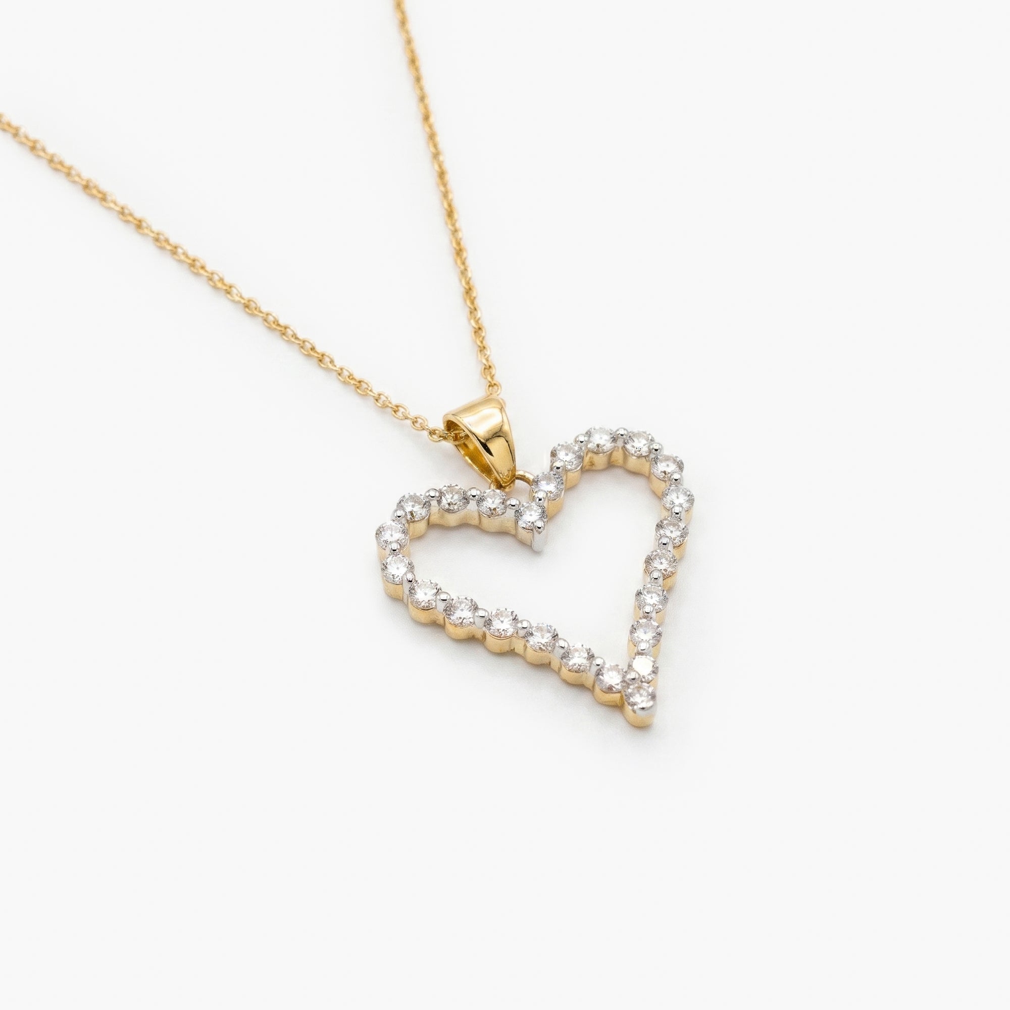 9ct Yellow Gold 1.02ct Diamond Outline Heart Pendant Necklace