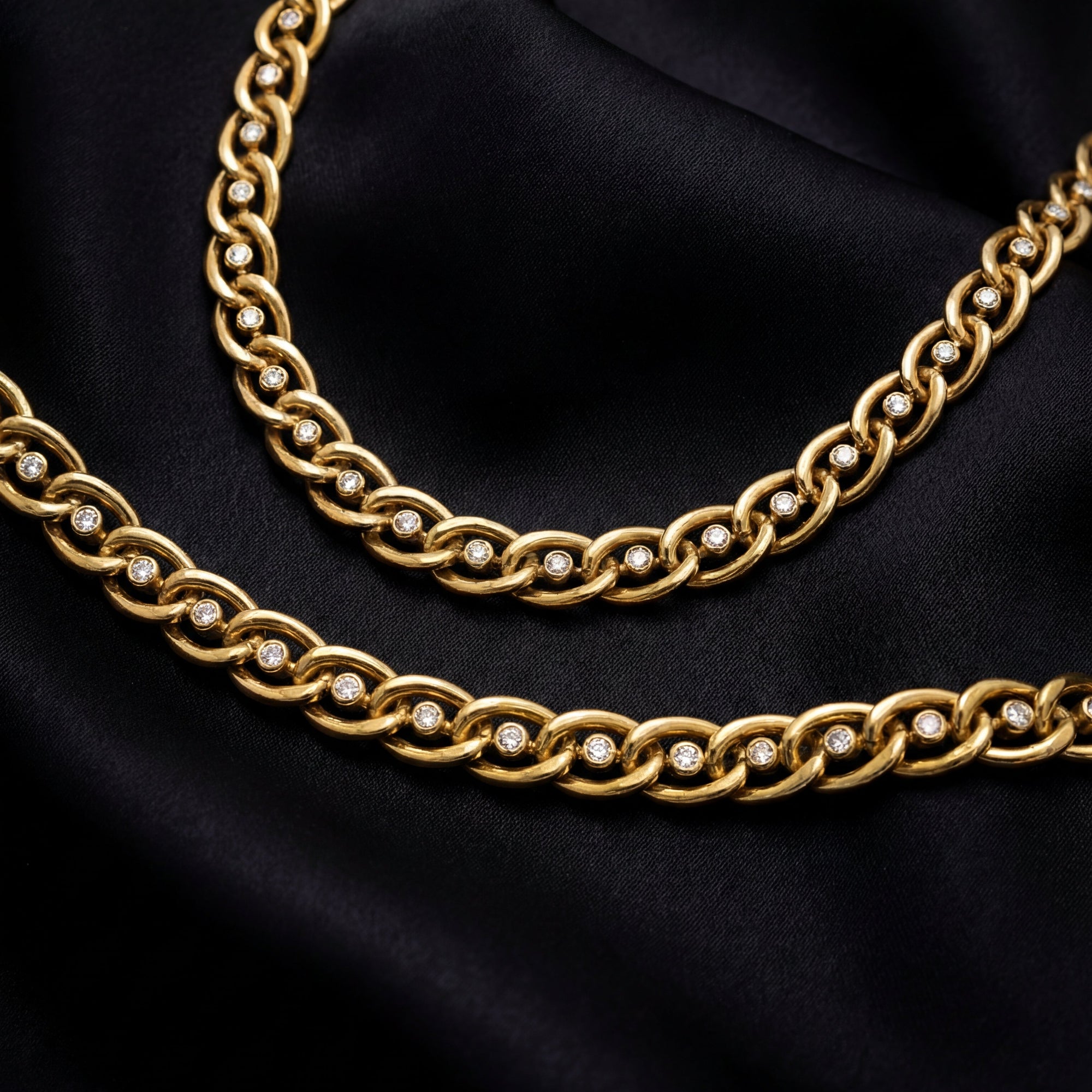 Garrard & Co 18ct Gold Diamond Set Necklace 1.00ct