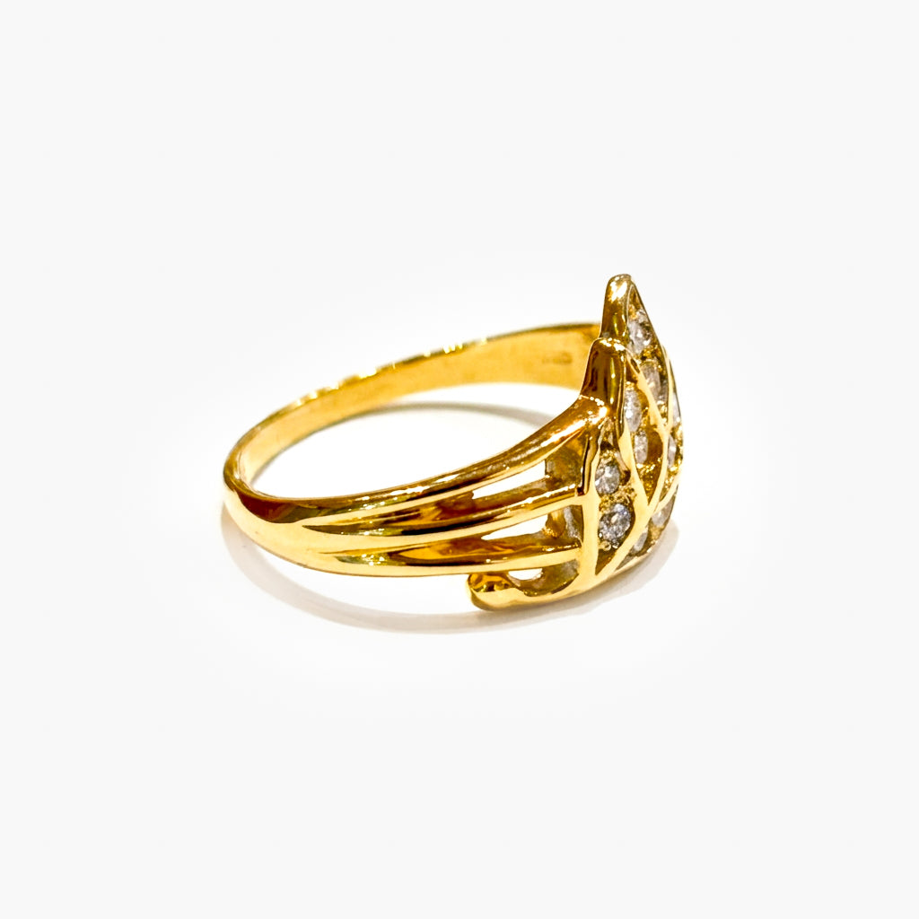 9ct Yellow Gold Diamond Leaf Ring