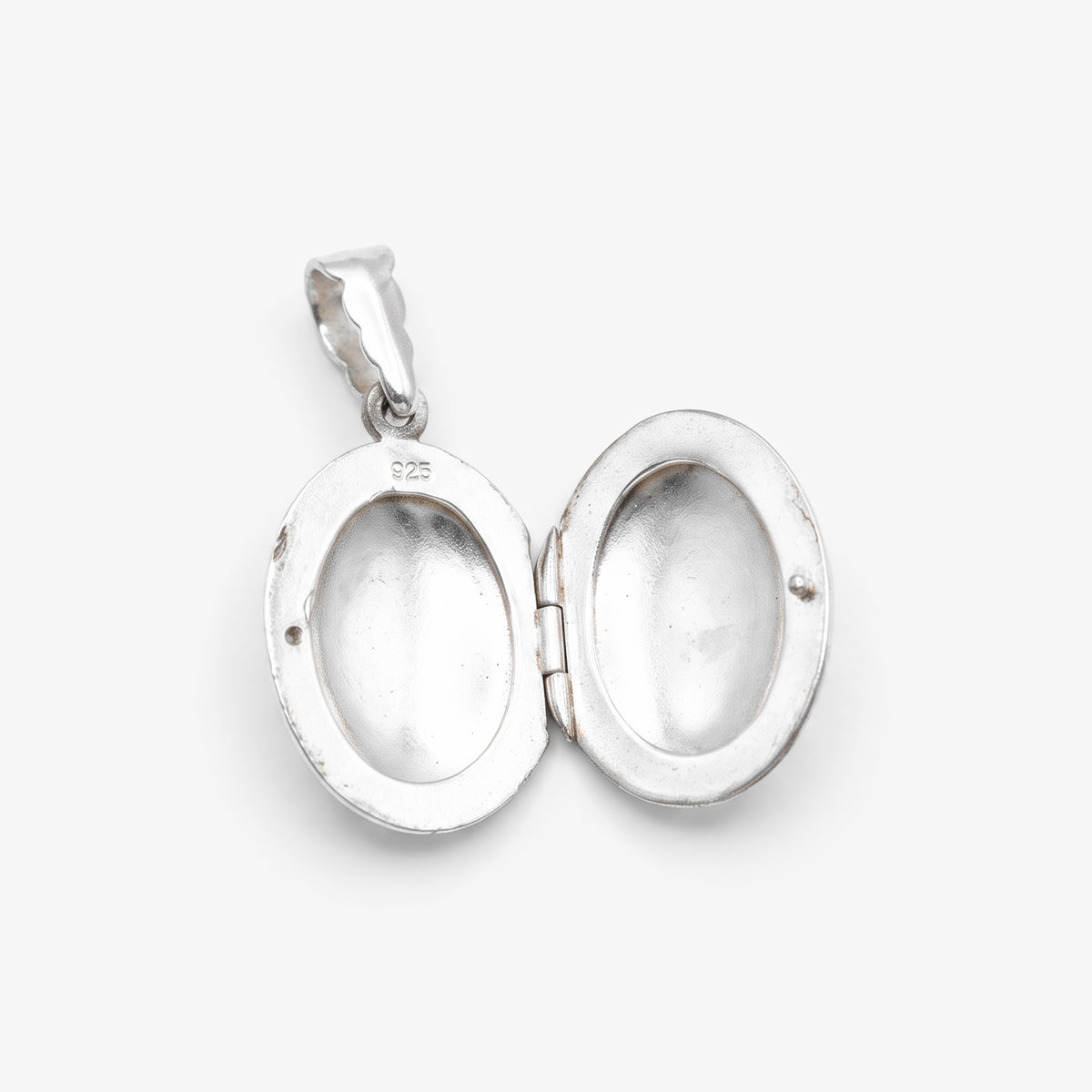 Sterling Silver Oval Locket detail view