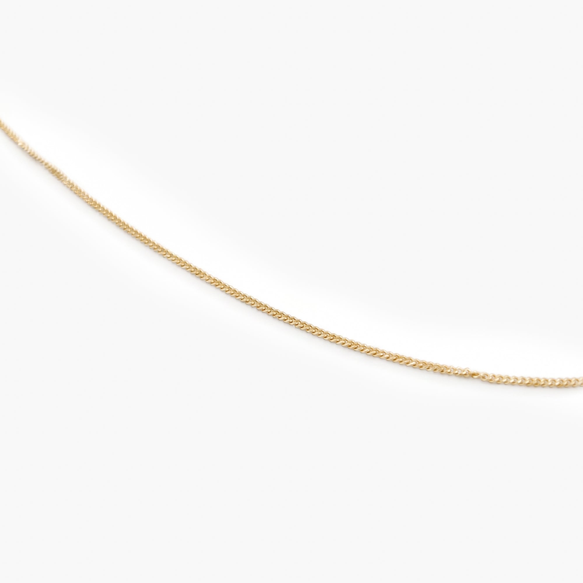 9ct Yellow Gold Oval Opal Pendant Necklace