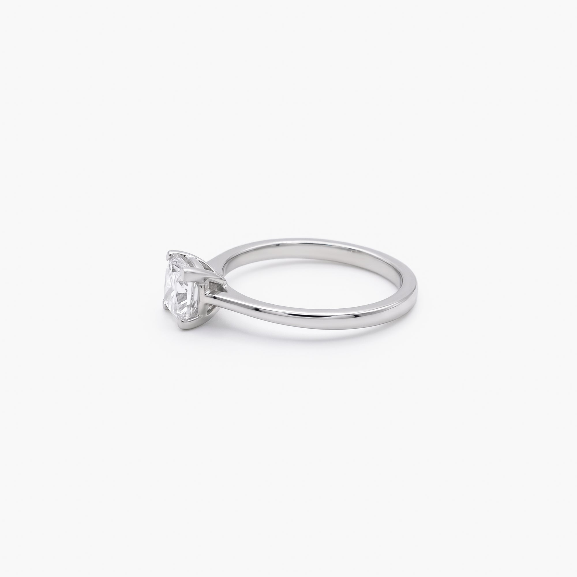 Platinum Radiant Cut Diamond Solitaire Ring 1.00ct
