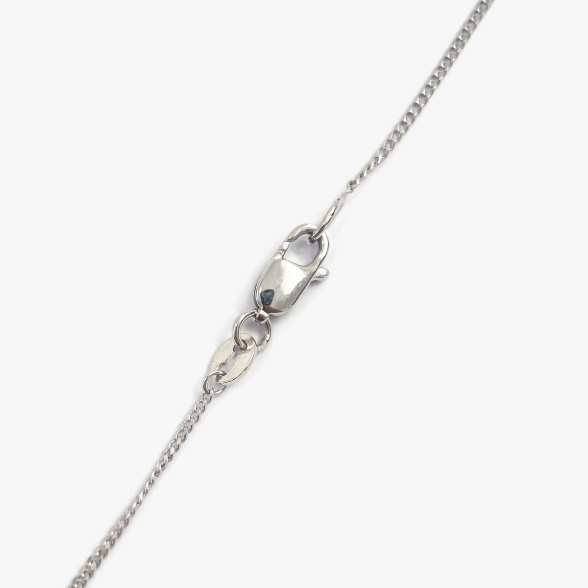 18ct White Gold Diamond Solitaire Pendant on chain
