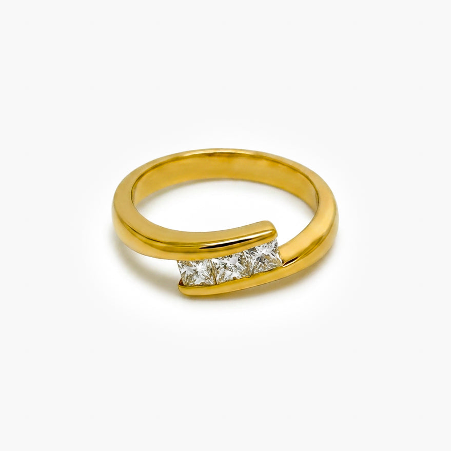 18ct Yellow Gold Diamond Crossover Ring 0.44ct