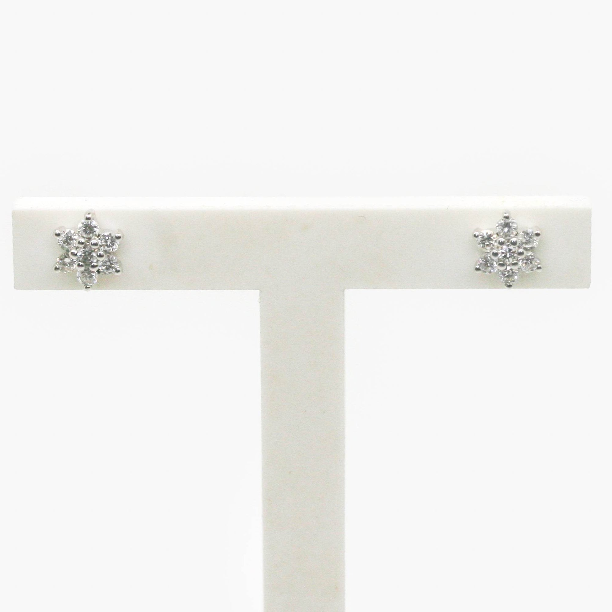 0.28ct Diamond Daisy Cluster Studs - Jordans Jewellers