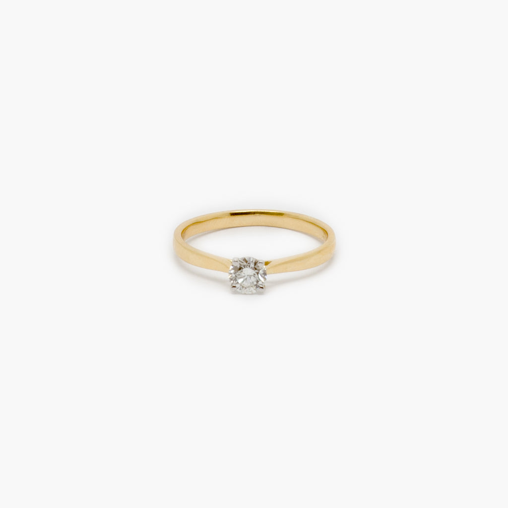 Jordans Jewellers 18ct yellow gold 0.39ct diamond solitaire ring