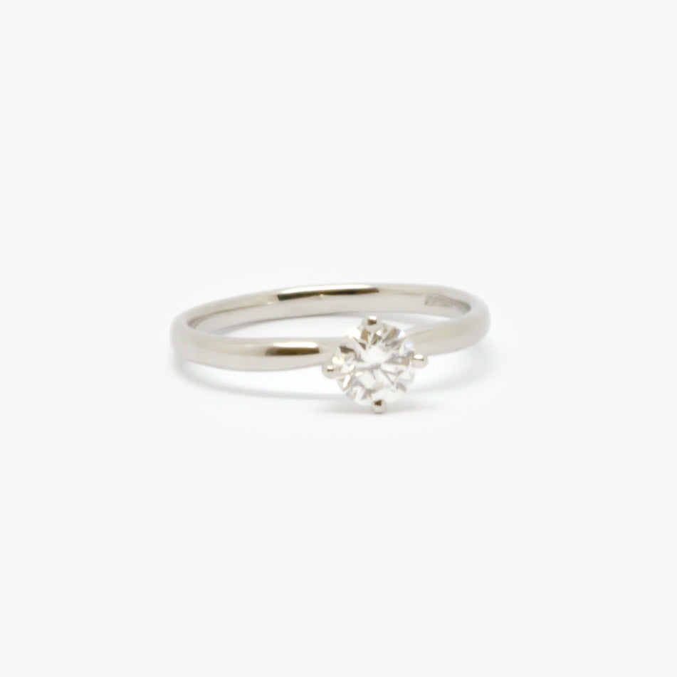 Jordans Jewellers platinum 0.55ct diamond solitaire ring