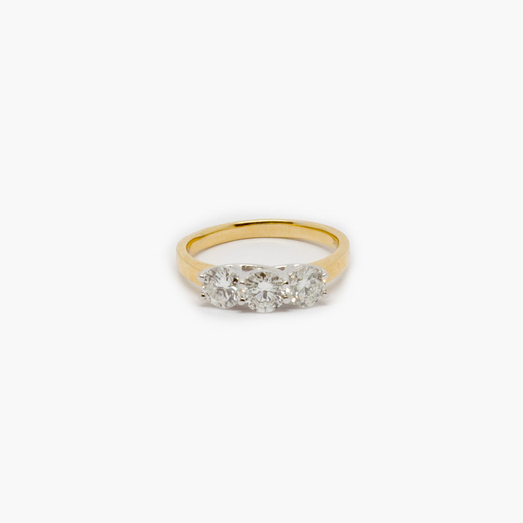 Jordans Jewellers 18ct yellow gold 1.27ct three stone diamond ring