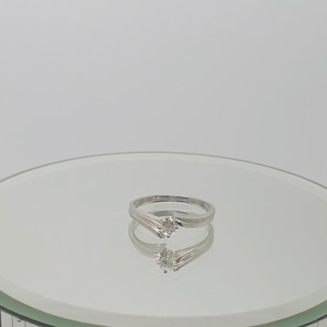 Jordans Jewellers 18ct white gold pre-owned 0.15ct diamond solitaire ring - Alternate shot 1 - Alternate shot 2 - Video 1