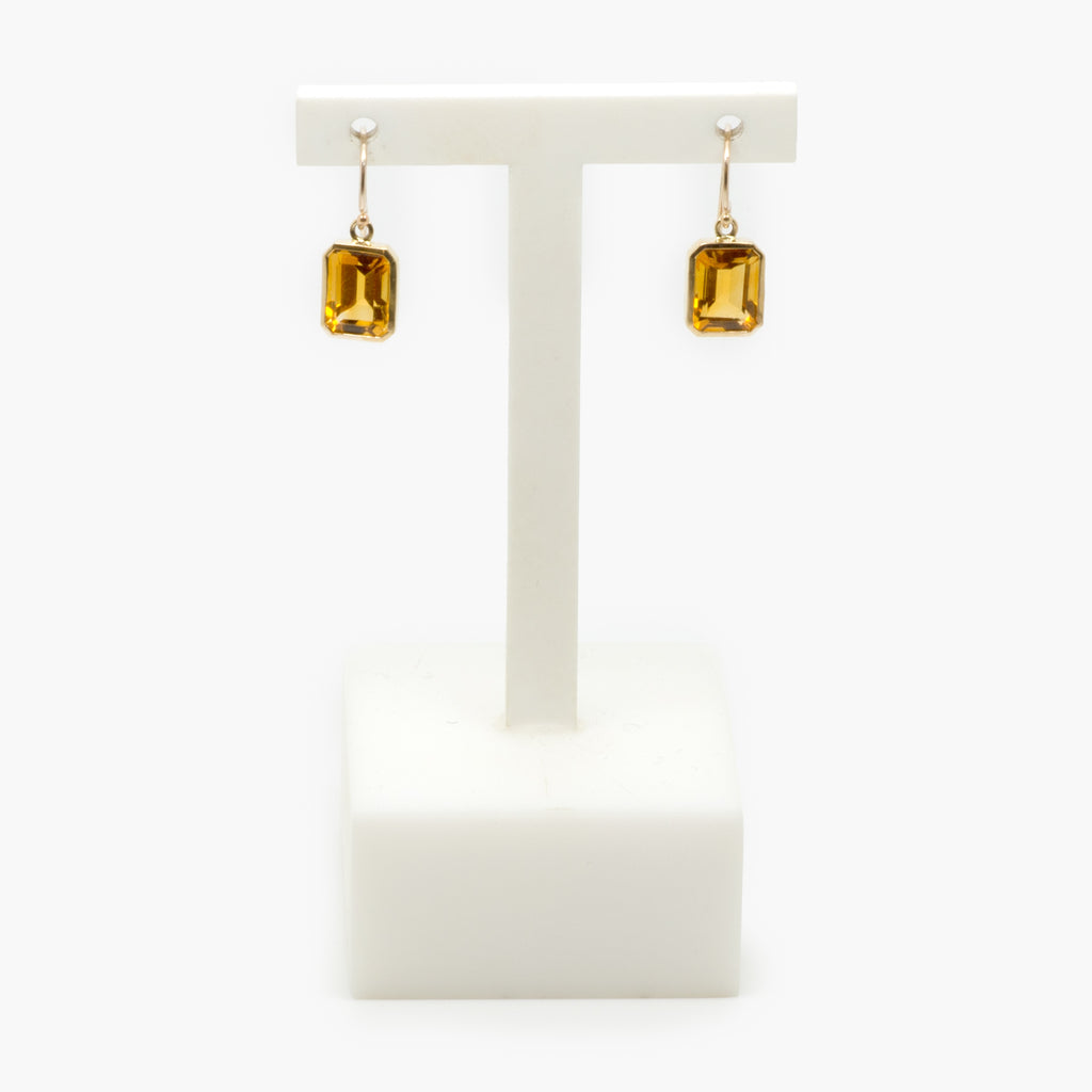 Jordans Jewellers 9ct yellow gold and citrine drop earrings
