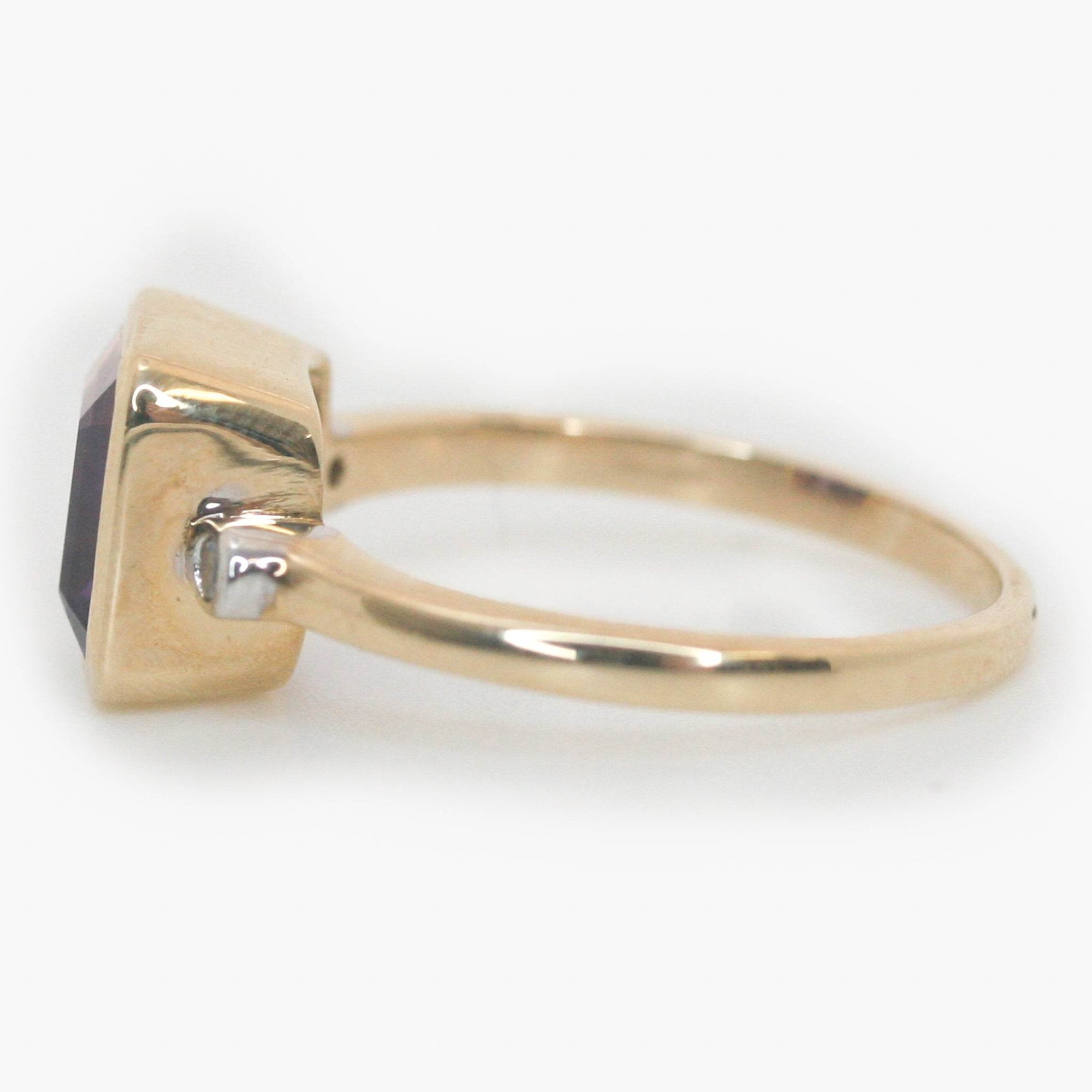 Amethyst & Diamond 9ct Gold Ring - Jordans Jewellers