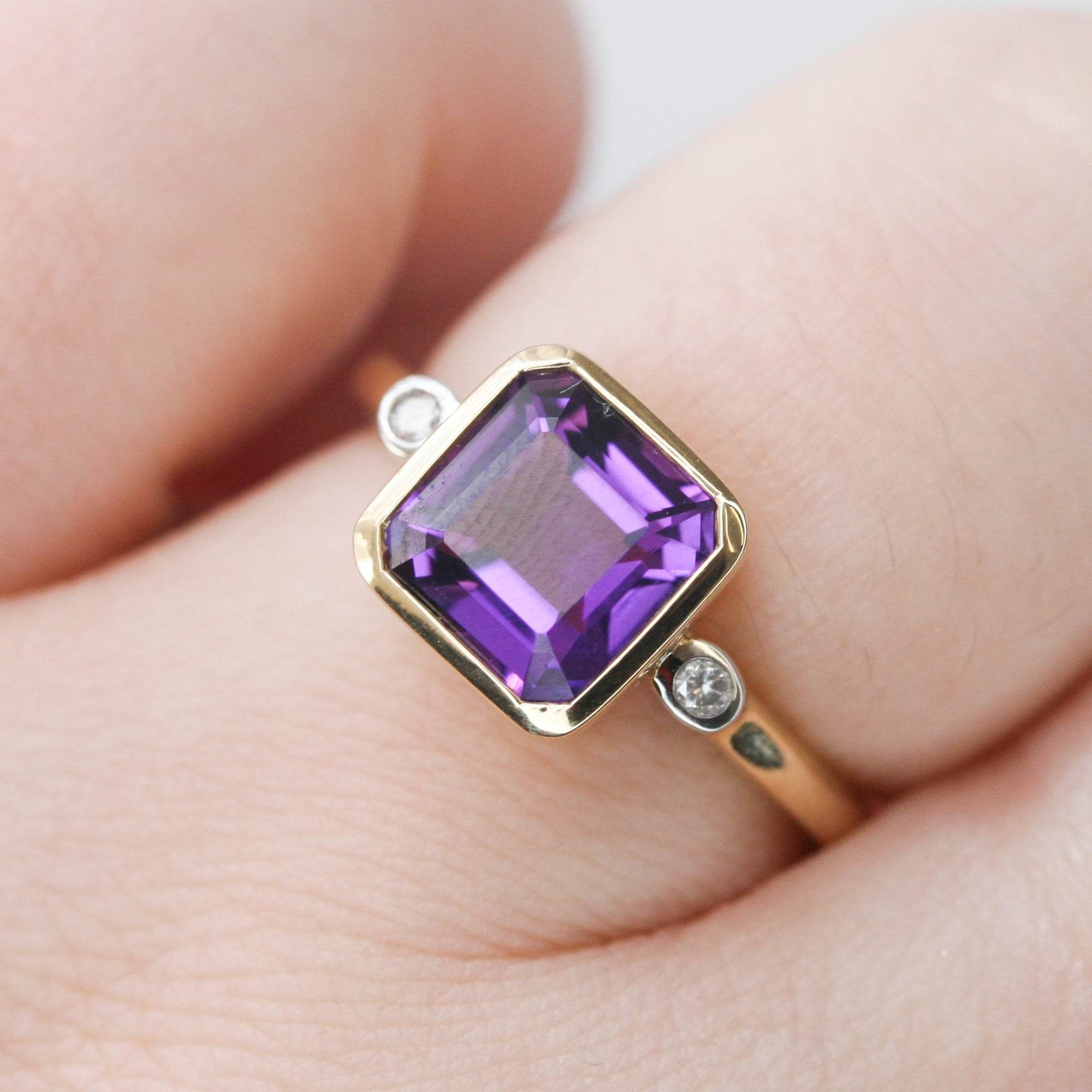 Amethyst & Diamond 9ct Gold Ring - Jordans Jewellers