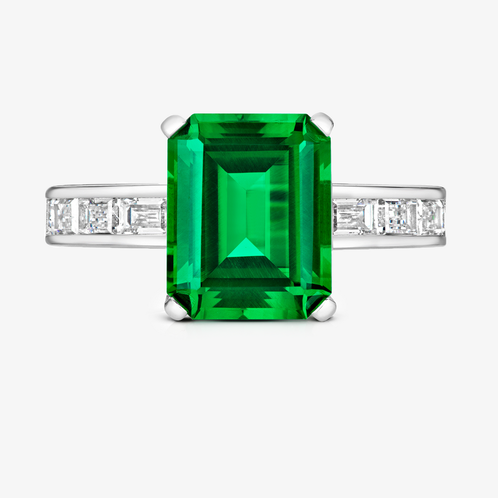 Lapidary 0.10x0.8cm Green Emerald Cut Ring