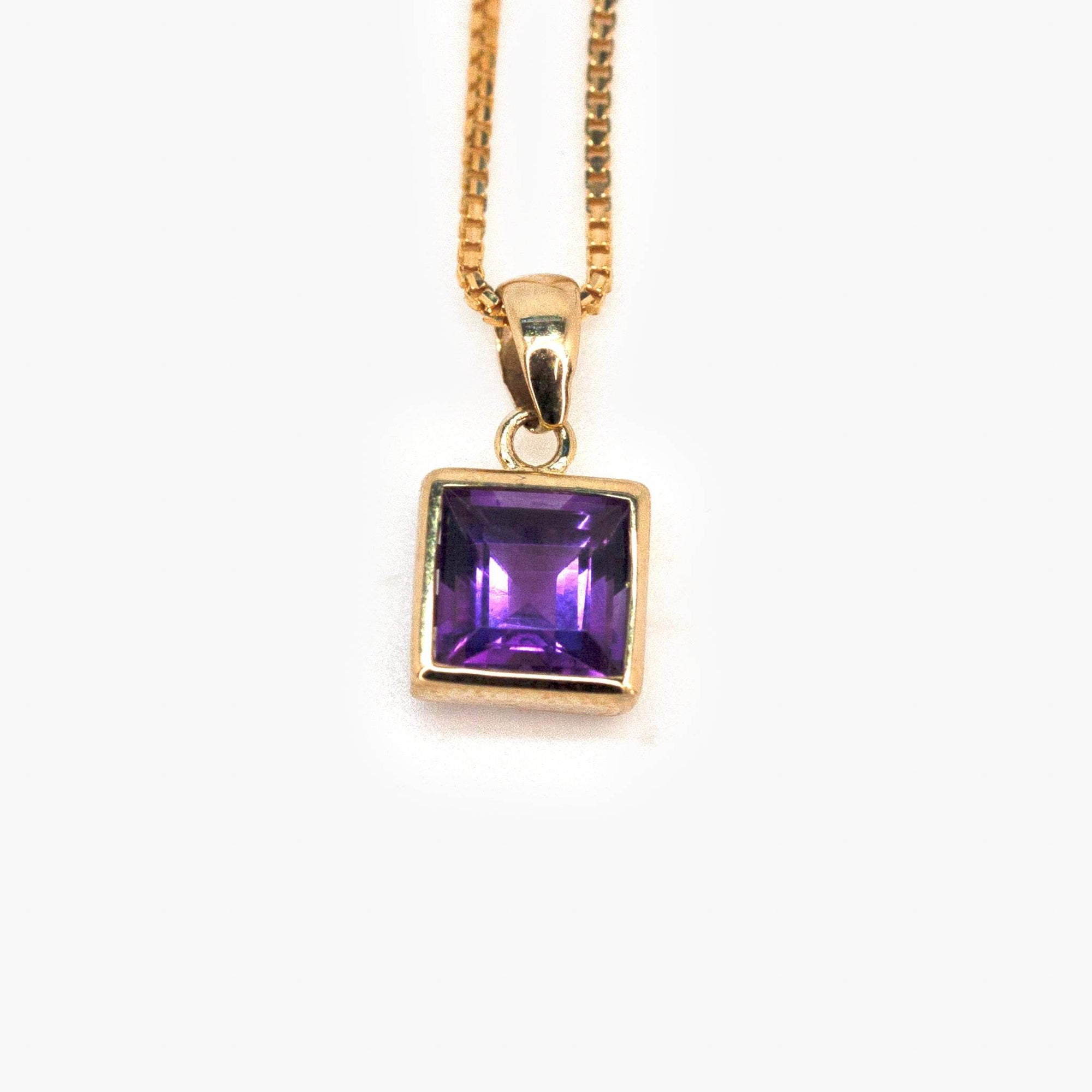 9 Carat Yellow Gold Square Amethyst Pendant - Jordans Jewellers