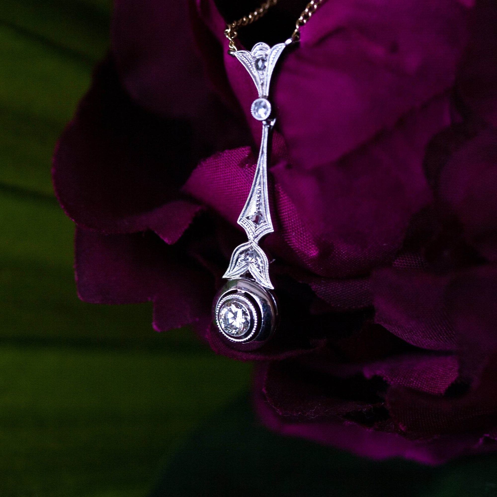 Pre-Owned Art Deco Style Target Diamond Drop Necklace - Jordans Jewellers