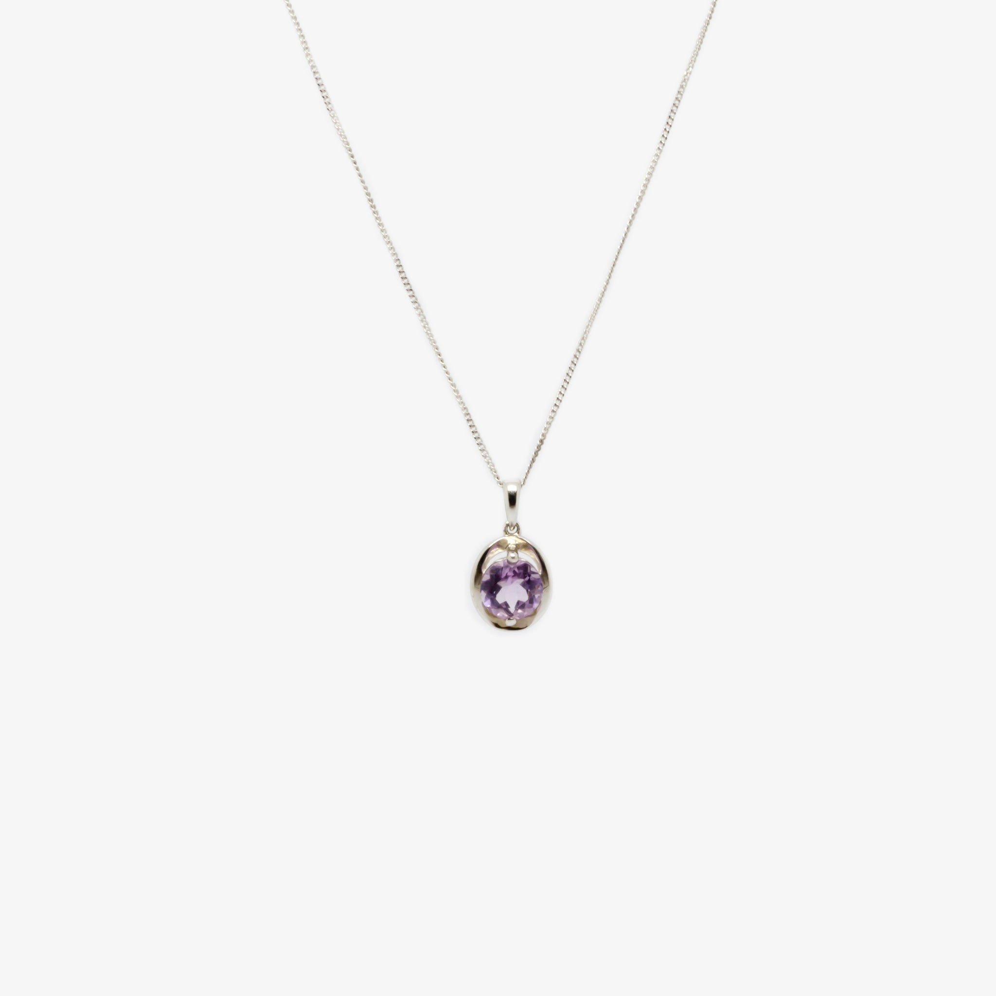 Silver Amethyst Oval Pendant Necklace Jordans Jewellers